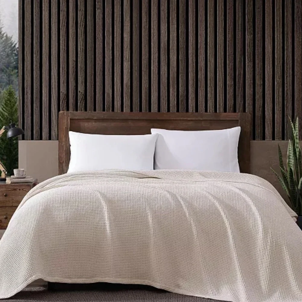 Eddie Bauer Solid Waffle Cotton Reversible Blanket King Winter Ivory White